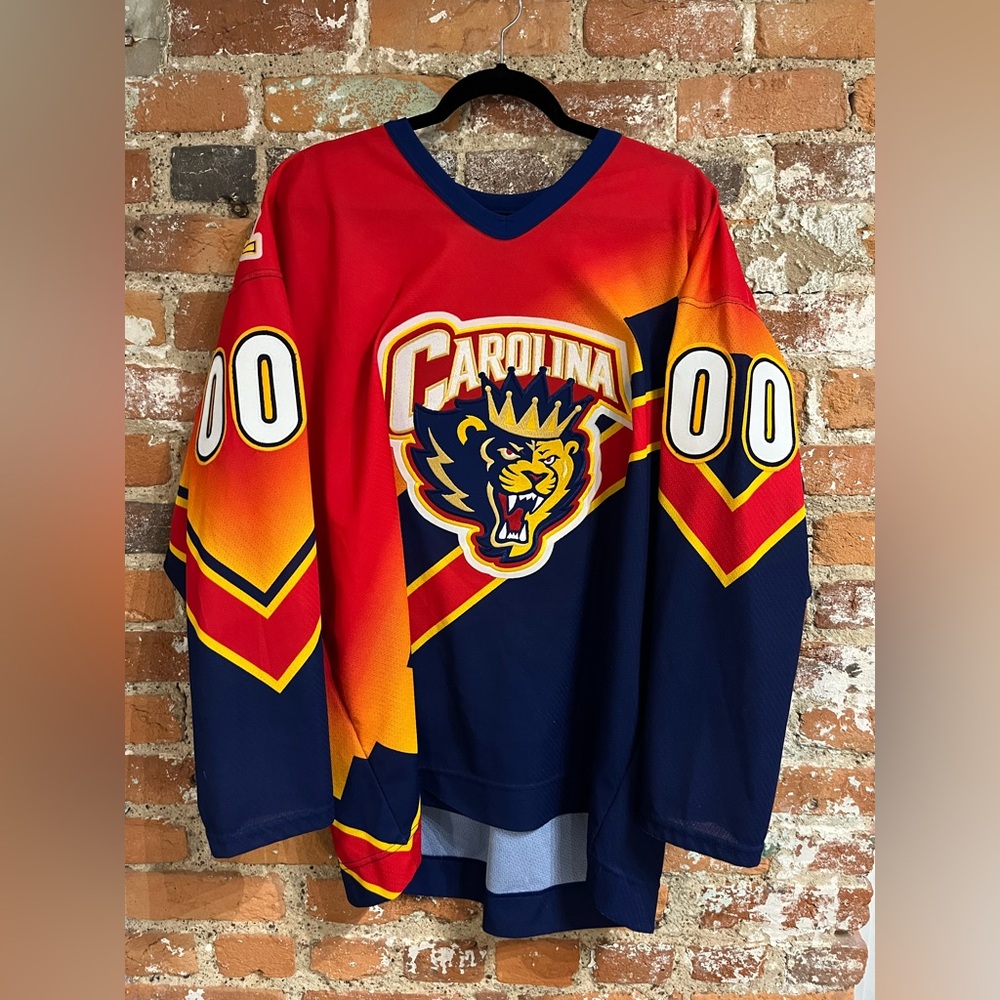 Kevin weekes ahl monarchs jersey size XL 54